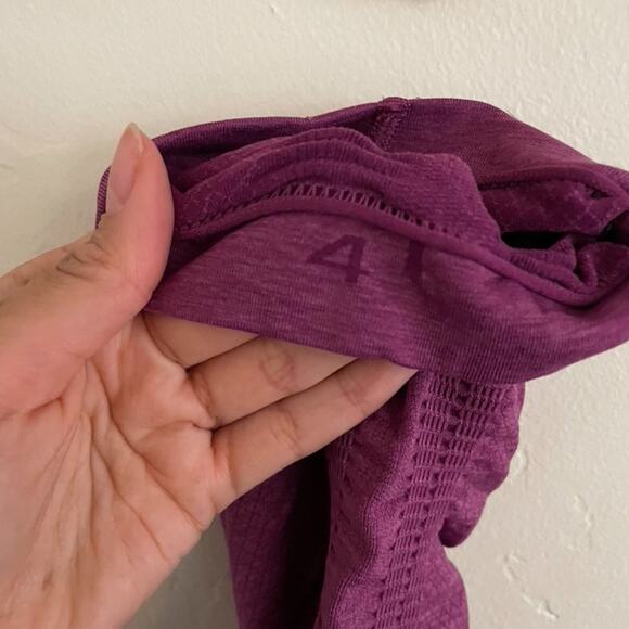 Lululemon Leggings Women's 4 Seamlessly Street Crop Purple High Rise Vintage - Picture 3 of 4